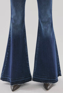 Kan Can Cinthia Dark Ultra High Rise Super Flare Jeans