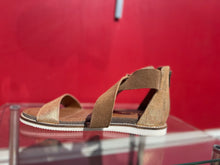 Load image into Gallery viewer, Diba Gold Cognac Sandal
